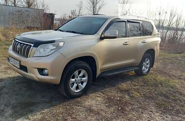 Внедорожник / Кроссовер Toyota Land Cruiser Prado 2012 в Киеве