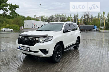 Toyota Land Cruiser Prado 2022