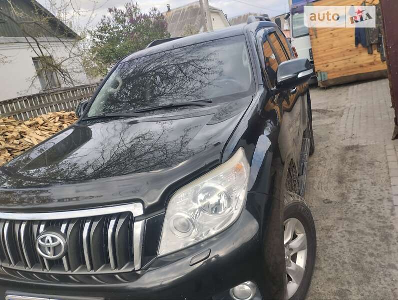 Внедорожник / Кроссовер Toyota Land Cruiser Prado 2012 в Малине