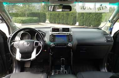 Внедорожник / Кроссовер Toyota Land Cruiser Prado 2014 в Днепре