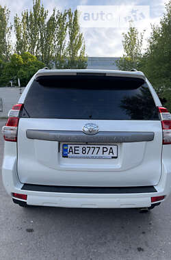 Внедорожник / Кроссовер Toyota Land Cruiser Prado 2013 в Днепре