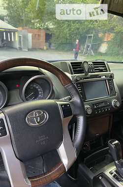 Внедорожник / Кроссовер Toyota Land Cruiser Prado 2013 в Днепре