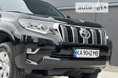 Toyota Land Cruiser Prado 2018