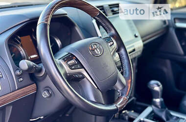 Внедорожник / Кроссовер Toyota Land Cruiser Prado 2021 в Сумах