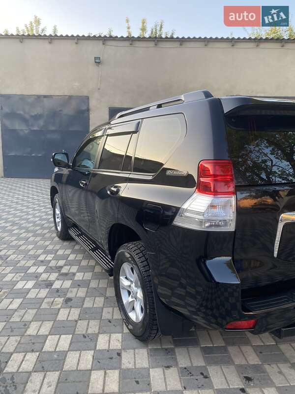 Внедорожник / Кроссовер Toyota Land Cruiser Prado 2012 в Одессе фото 3 Внедорожник / Кроссовер Toyota Land Cruiser Prado 2012 в Одессе