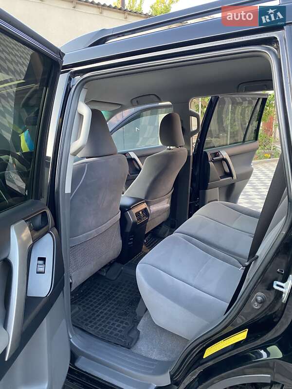 Внедорожник / Кроссовер Toyota Land Cruiser Prado 2012 в Одессе фото 10 Внедорожник / Кроссовер Toyota Land Cruiser Prado 2012 в Одессе