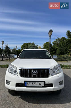 Toyota Land Cruiser Prado 2011