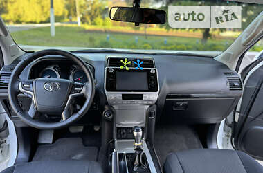 Позашляховик / Кросовер Toyota Land Cruiser Prado 2019 в Києві