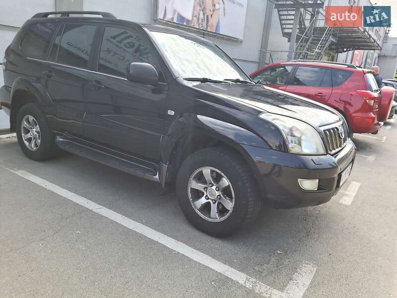 Позашляховик / Кросовер Toyota Land Cruiser Prado 2008 в Києві