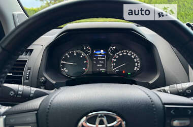Внедорожник / Кроссовер Toyota Land Cruiser Prado 2022 в Днепре