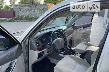 Внедорожник / Кроссовер Toyota Land Cruiser Prado 2004 в Дубно