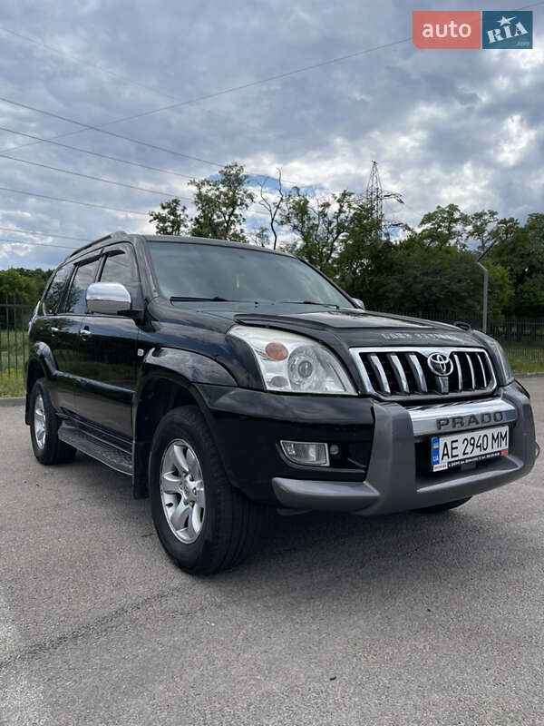 Внедорожник / Кроссовер Toyota Land Cruiser Prado 2004 в Днепре
