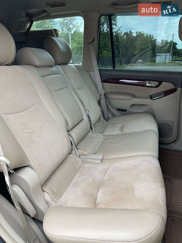 Внедорожник / Кроссовер Toyota Land Cruiser Prado 2004 в Днепре