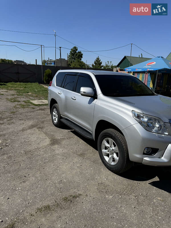 Позашляховик / Кросовер Toyota Land Cruiser Prado 2010 в Подільську