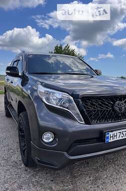 Toyota Land Cruiser Prado 2016