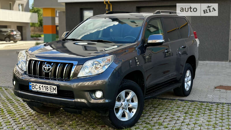 Внедорожник / Кроссовер Toyota Land Cruiser Prado 2011 в Ивано-Франковске