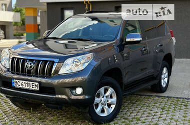 Toyota Land Cruiser Prado 2011