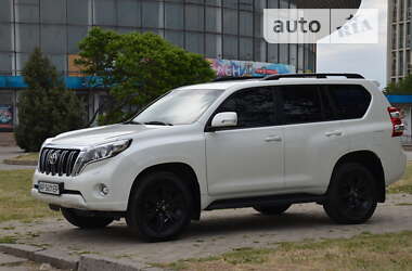 Позашляховик / Кросовер Toyota Land Cruiser Prado 2016 в Харкові