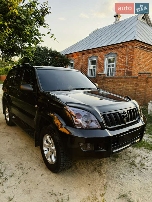 Внедорожник / Кроссовер Toyota Land Cruiser Prado 2005 в Ахтырке