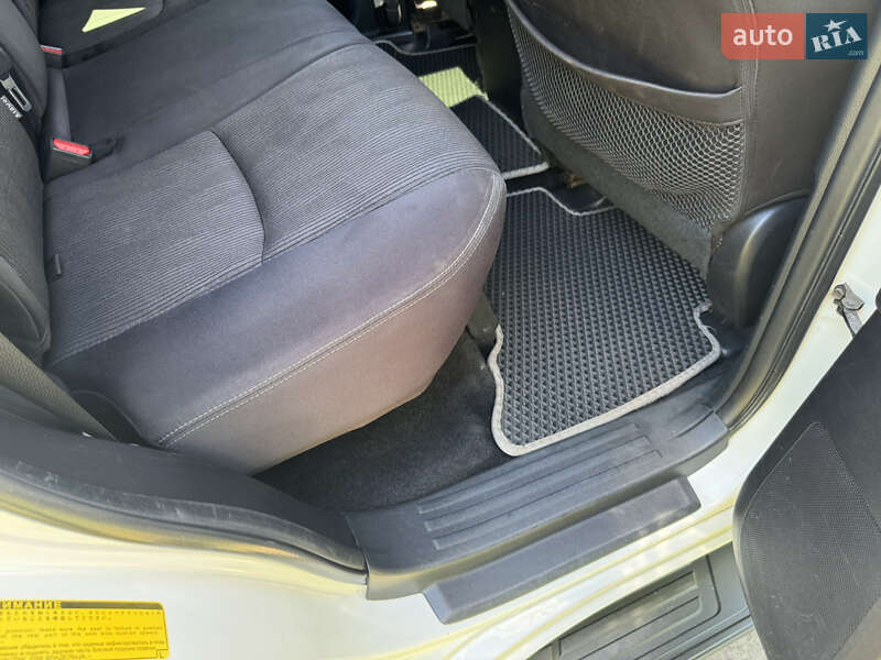 Внедорожник / Кроссовер Toyota Land Cruiser Prado 2014 в Харькове