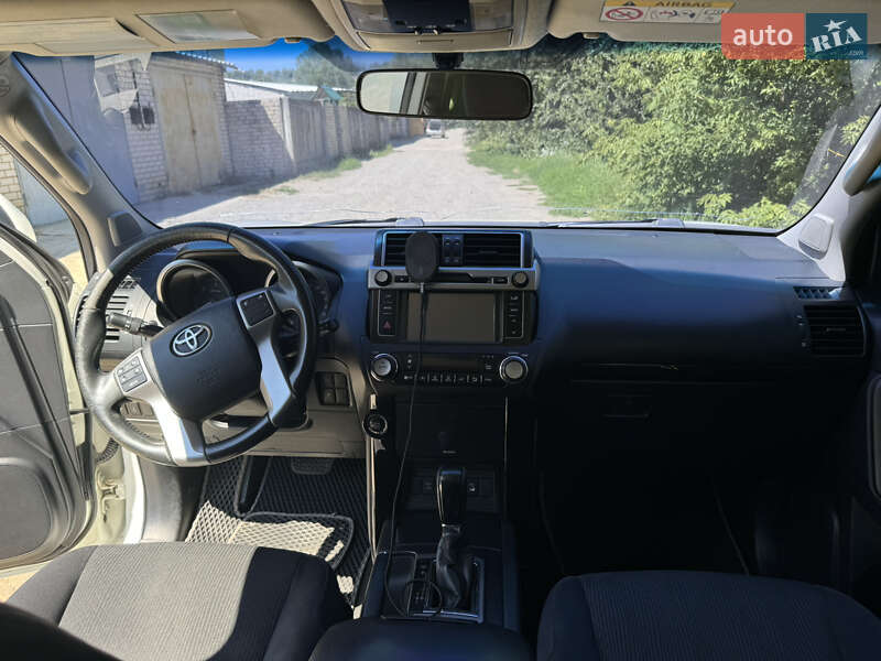Внедорожник / Кроссовер Toyota Land Cruiser Prado 2014 в Харькове