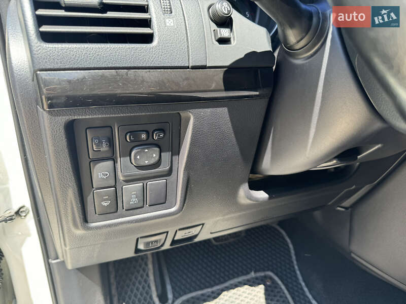 Внедорожник / Кроссовер Toyota Land Cruiser Prado 2014 в Харькове