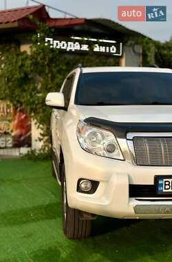 Внедорожник / Кроссовер Toyota Land Cruiser Prado 2010 в Одессе