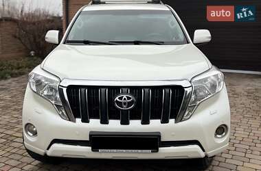 Toyota Land Cruiser Prado 2014