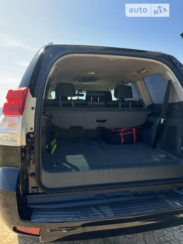 Внедорожник / Кроссовер Toyota Land Cruiser Prado 2010 в Одессе