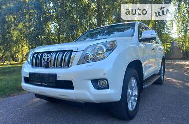 Toyota Land Cruiser Prado 2011