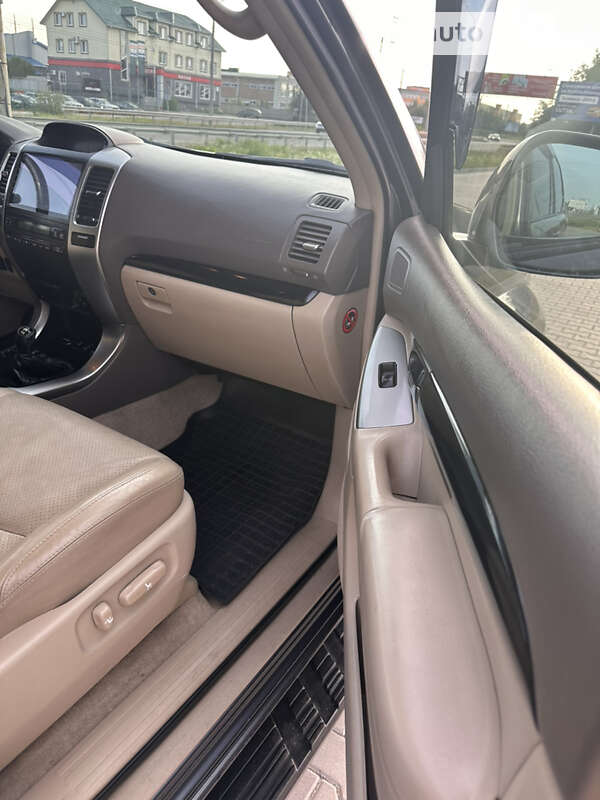 Внедорожник / Кроссовер Toyota Land Cruiser Prado 2008 в Луцке