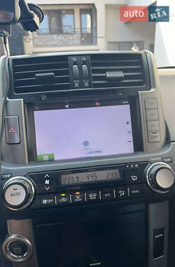 Внедорожник / Кроссовер Toyota Land Cruiser Prado 2013 в 
