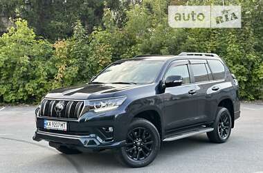 Позашляховик / Кросовер Toyota Land Cruiser Prado 2021 в Києві