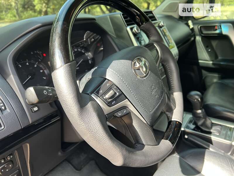 Внедорожник / Кроссовер Toyota Land Cruiser Prado 2017 в Днепре фото 59 Внедорожник / Кроссовер Toyota Land Cruiser Prado 2017 в Днепре
