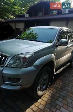 Позашляховик / Кросовер Toyota Land Cruiser Prado 2006 в Кривому Розі