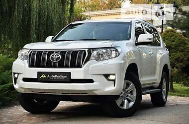 Внедорожник / Кроссовер Toyota Land Cruiser Prado 2019 в Киеве