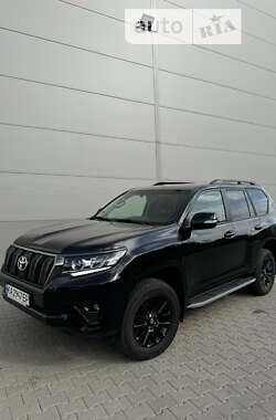 Внедорожник / Кроссовер Toyota Land Cruiser Prado 2021 в Киеве