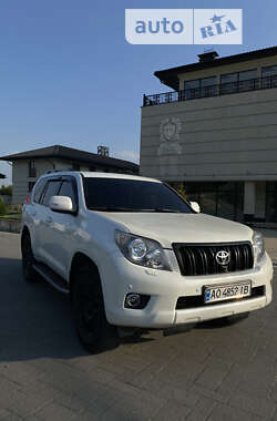 Внедорожник / Кроссовер Toyota Land Cruiser Prado 2010 в Хусте