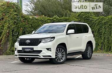 Позашляховик / Кросовер Toyota Land Cruiser Prado 2015 в Дніпрі