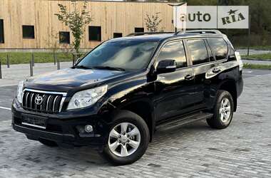 Внедорожник / Кроссовер Toyota Land Cruiser Prado 2011 в Львове