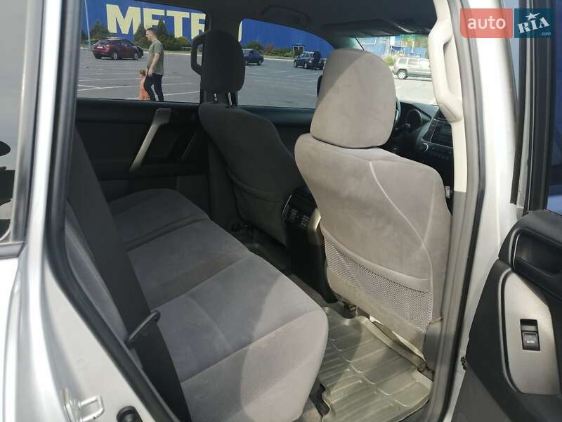 Внедорожник / Кроссовер Toyota Land Cruiser Prado 2013 в Днепре фото 19 Внедорожник / Кроссовер Toyota Land Cruiser Prado 2013 в Днепре