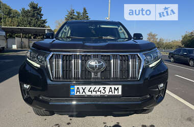 Toyota Land Cruiser Prado 2019