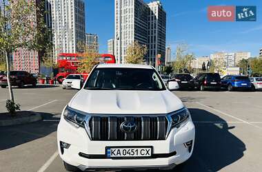 Позашляховик / Кросовер Toyota Land Cruiser Prado 2019 в Києві