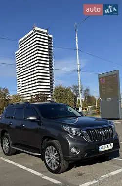 Toyota Land Cruiser Prado 2013
