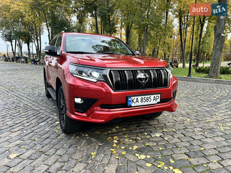 Внедорожник / Кроссовер Toyota Land Cruiser Prado 2021 в Киеве