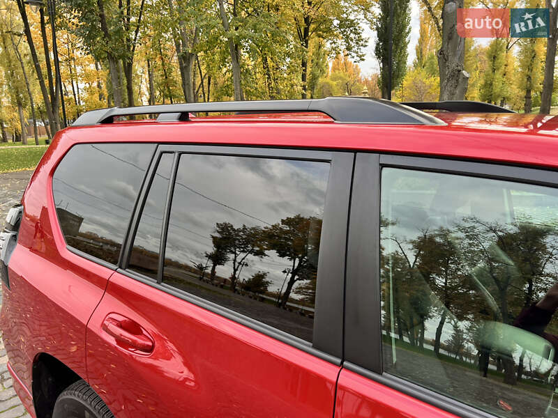 Внедорожник / Кроссовер Toyota Land Cruiser Prado 2021 в Киеве