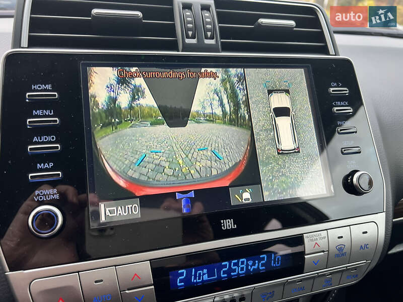 Внедорожник / Кроссовер Toyota Land Cruiser Prado 2021 в Киеве