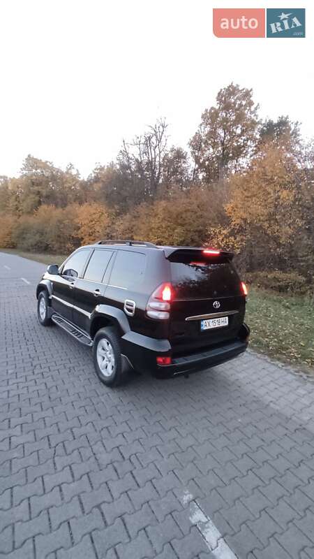 Внедорожник / Кроссовер Toyota Land Cruiser Prado 2005 в Черновцах