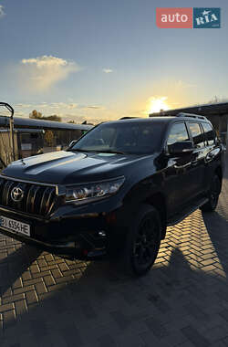 Toyota Land Cruiser Prado 2021