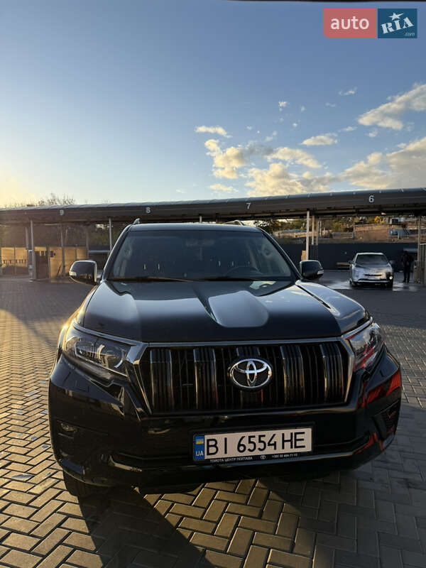 Внедорожник / Кроссовер Toyota Land Cruiser Prado 2021 в Полтаве